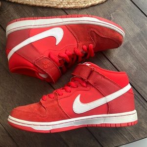 nike sb dunk crimson/white-lt crimson